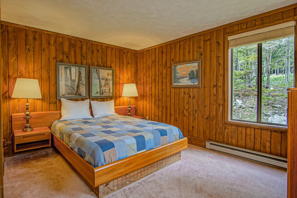Master bedroom has a queen bed