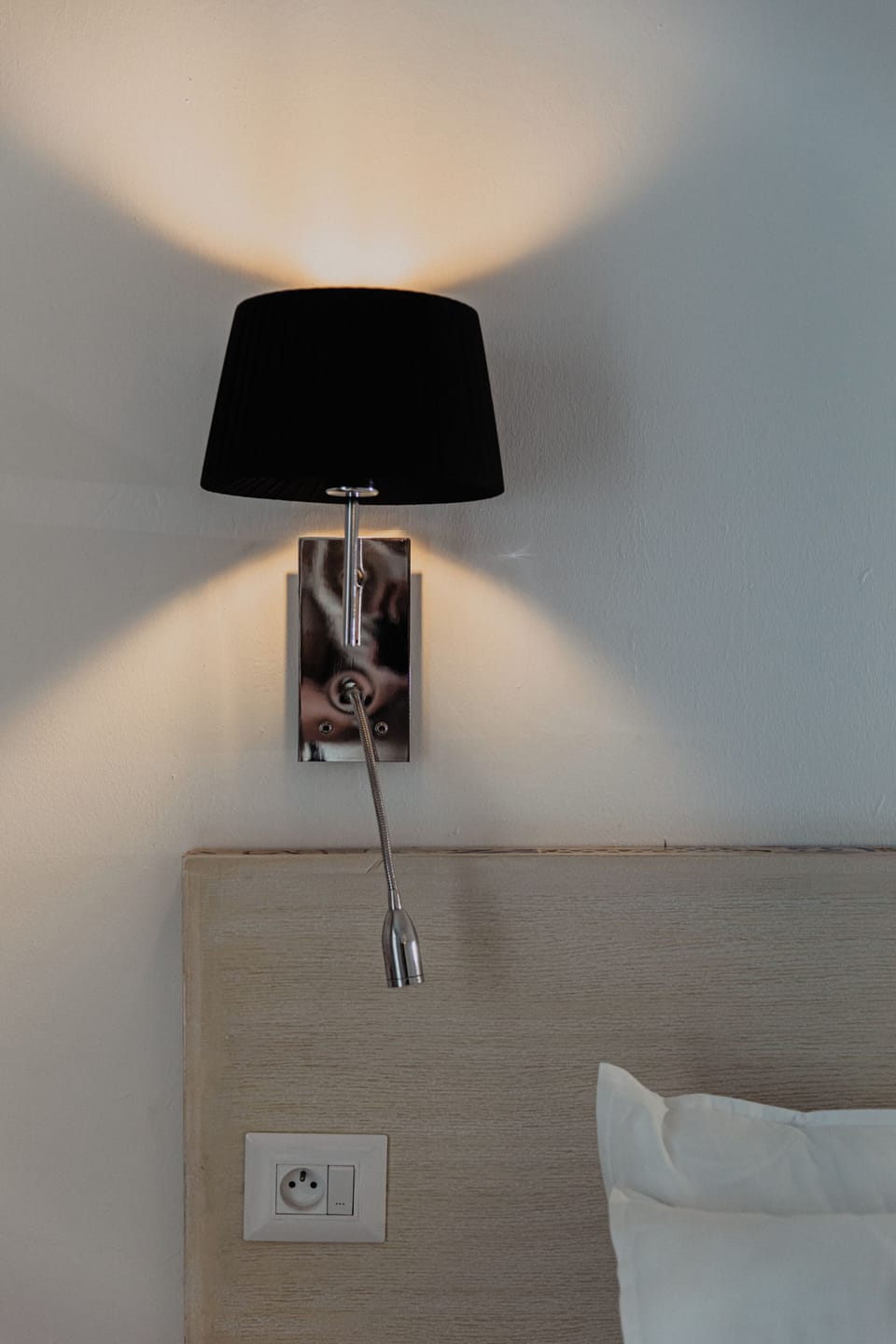 In-room safe, desk, laptop workspace, blackout drapes