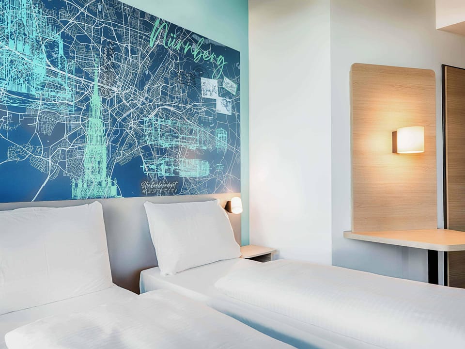 Twin Room, Non Smoking | Desk, soundproofing, free WiFi, bed sheets