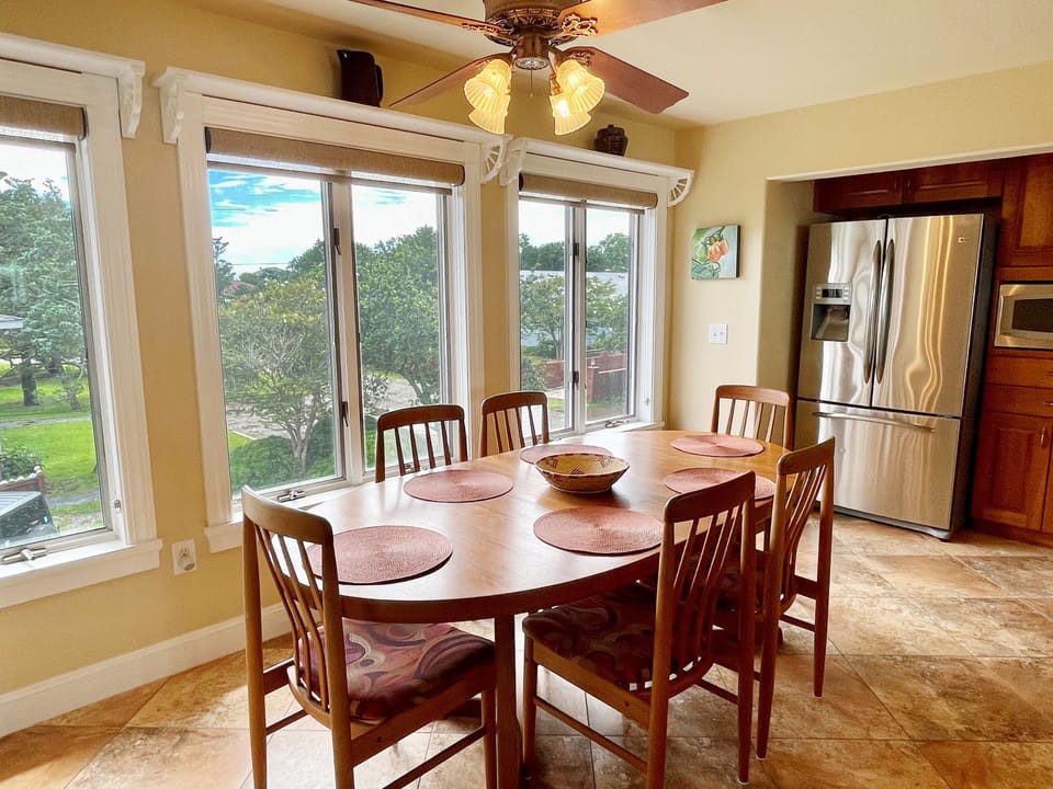 Dining Area, Second Floor