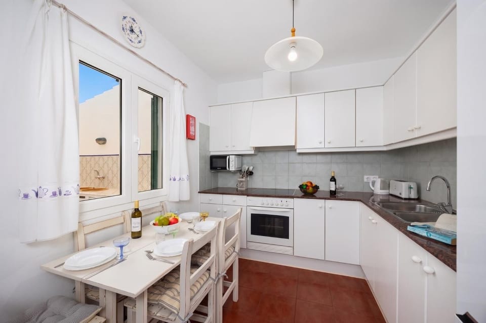 Equipped kitchen