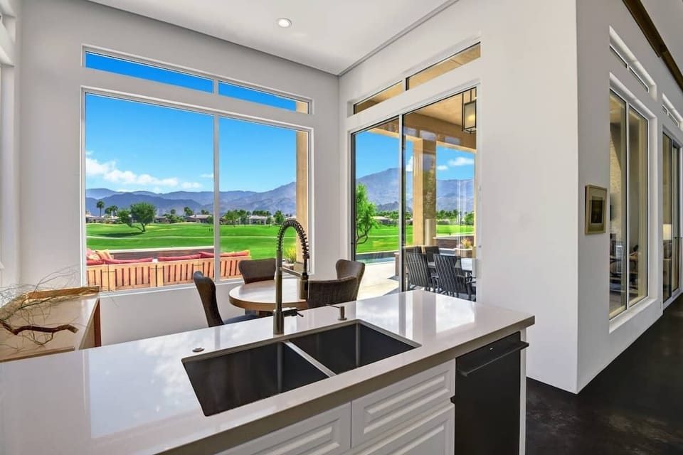 Take in the views while you whip up a meal.