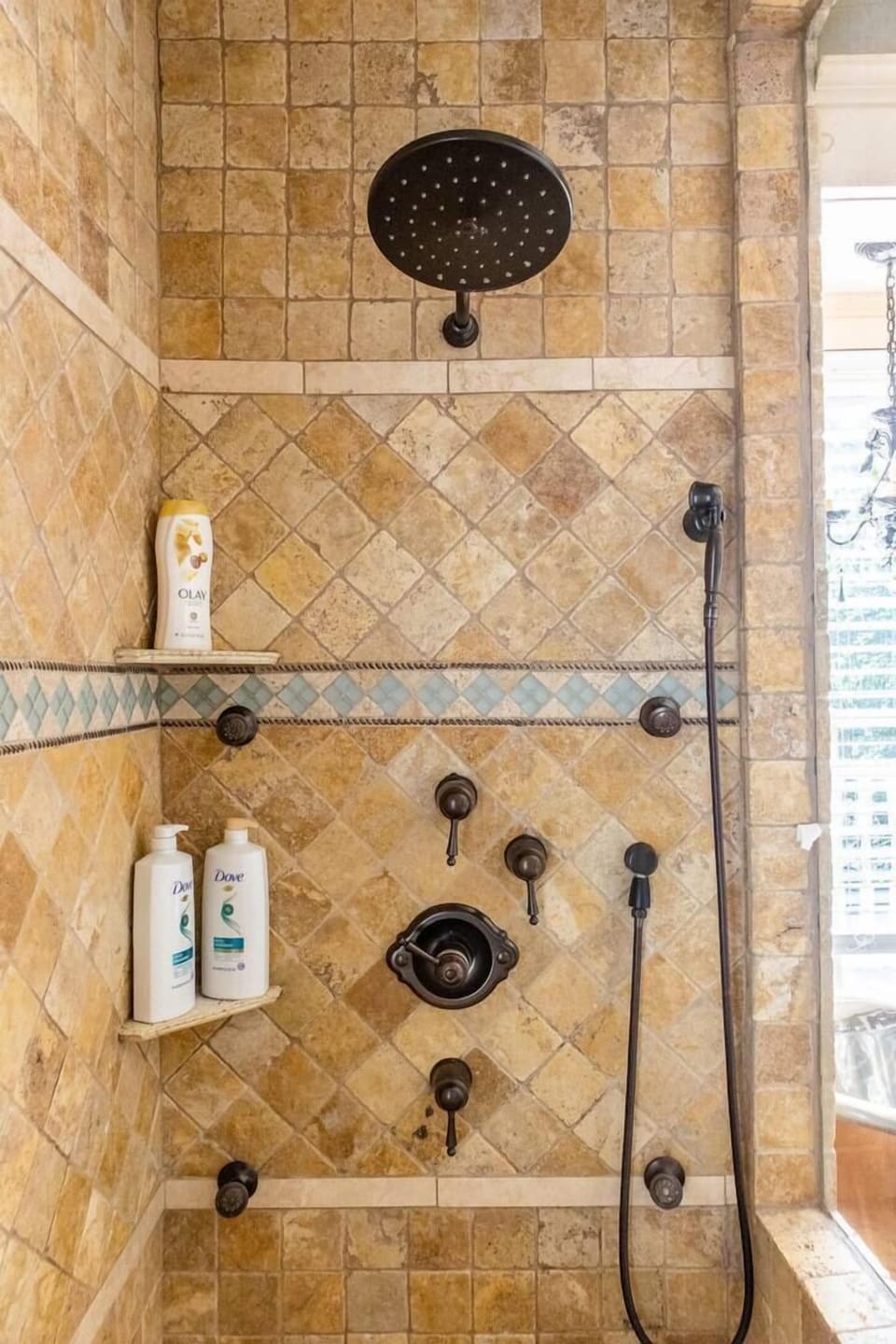 Shower with handheld wand and four body jets!