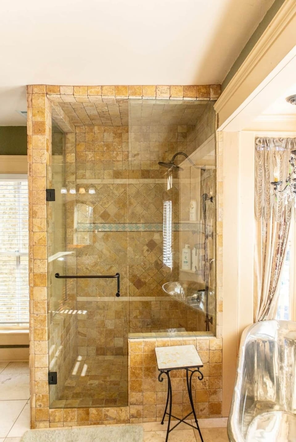 Gorgeous walk-in shower! Shampoo, conditioner, and body wash provided.
