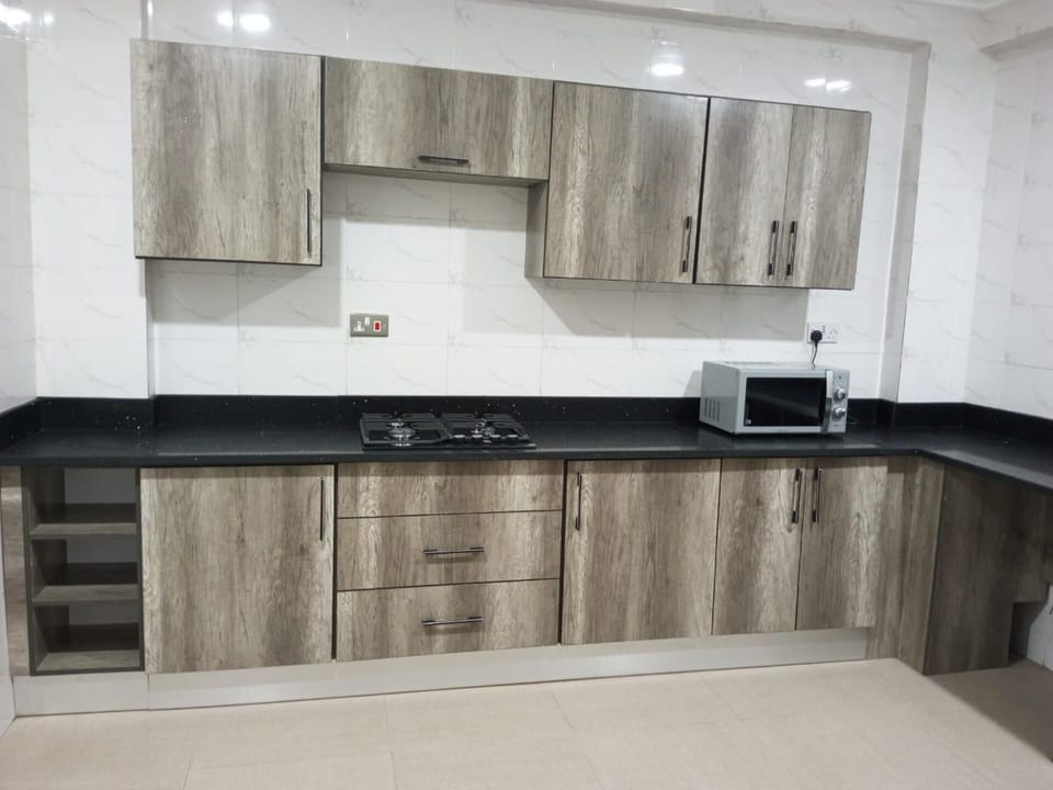 Apartment | Private kitchen | Fridge, microwave, oven, stovetop