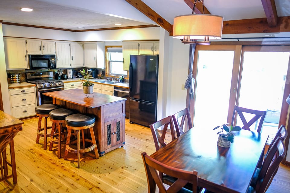 Dining and Kitchen