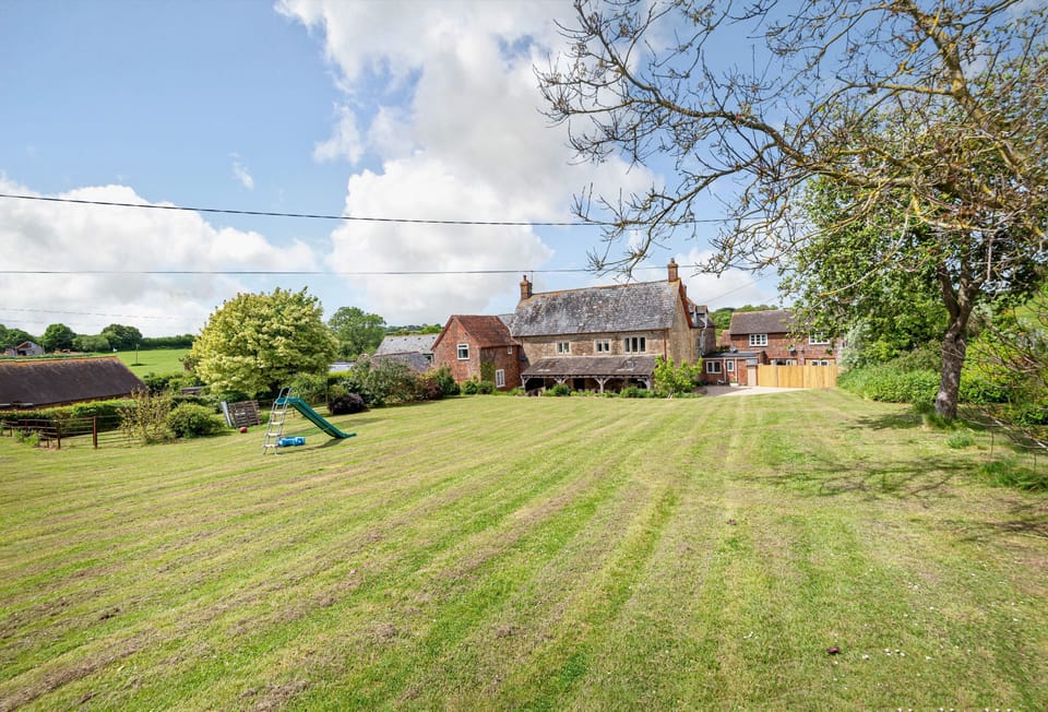 Lower Fifehead Farm, Sturminster Newton