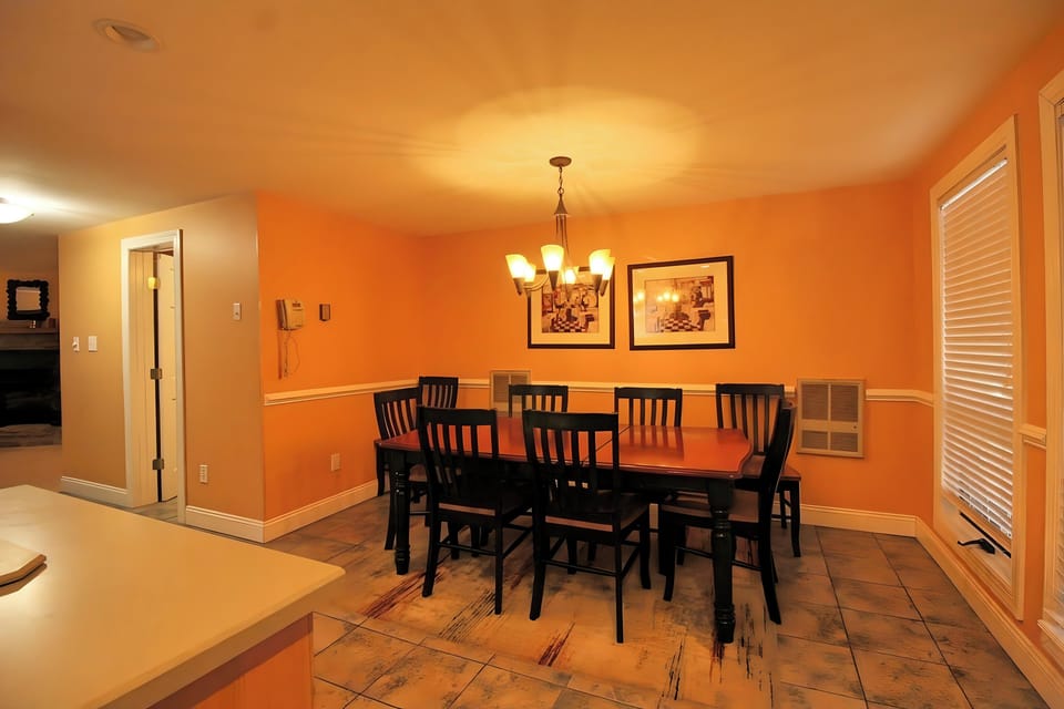 Elevation Vacation Rentals - Treetop 16 - Snowshoe (7)