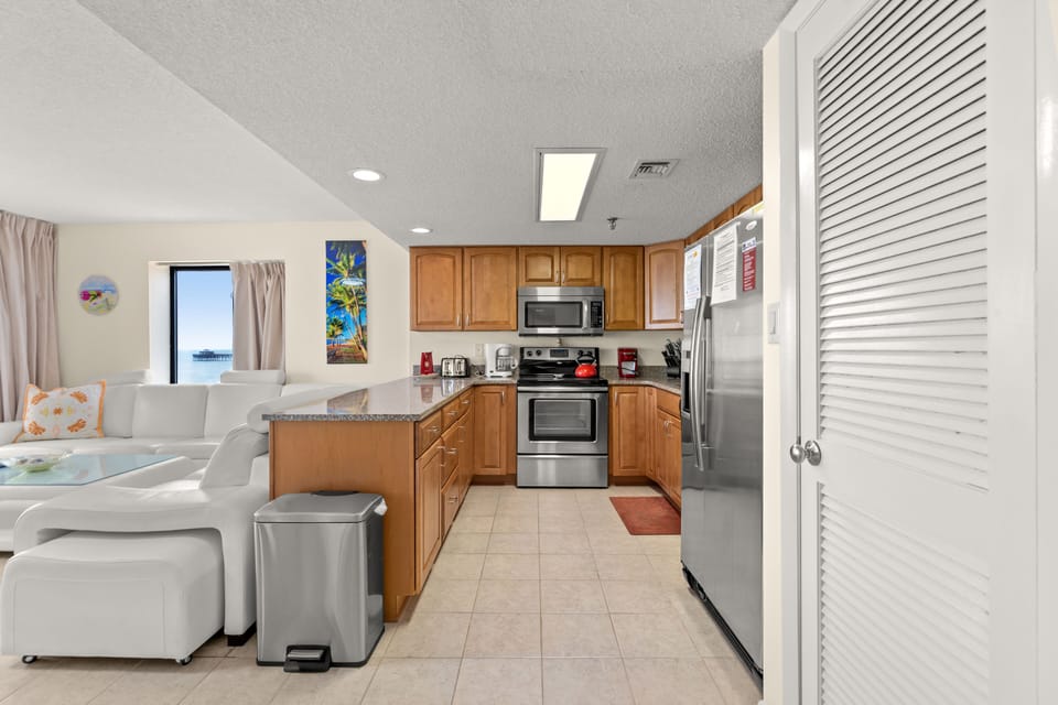 Test out your cooking skills in this fully stocked kitchen.