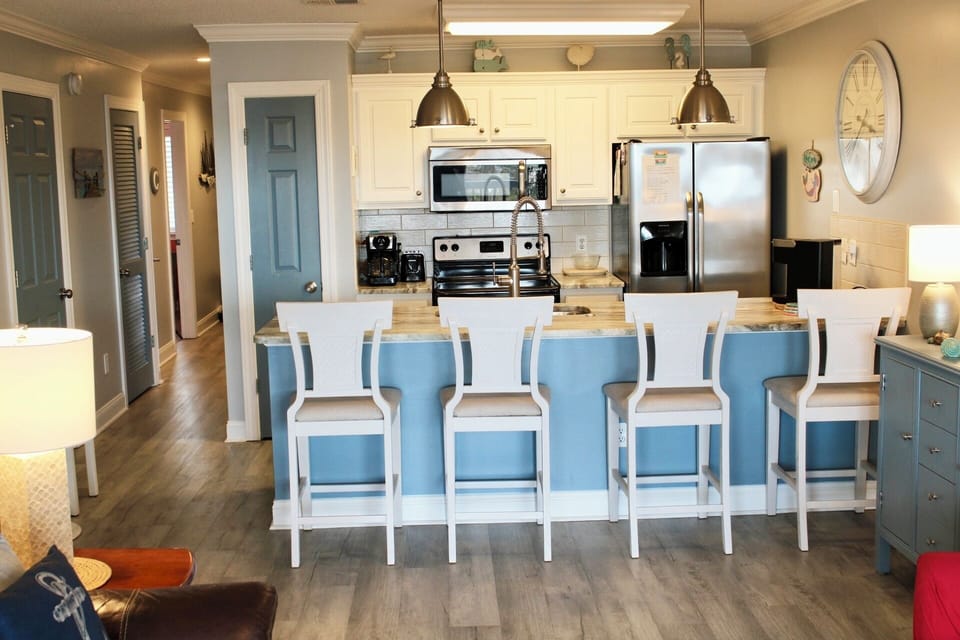 View Throughout the Unit