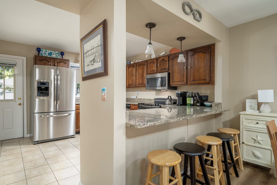 Kitchen with bar seating