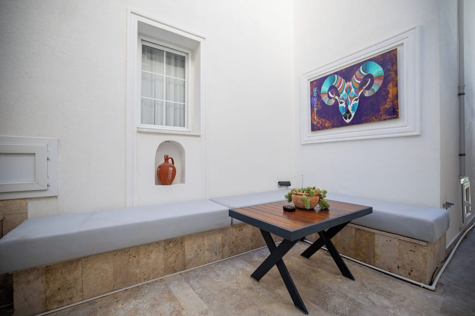 Economy No View Apartment | 1 bedroom, in-room safe, blackout drapes, iron/ironing board