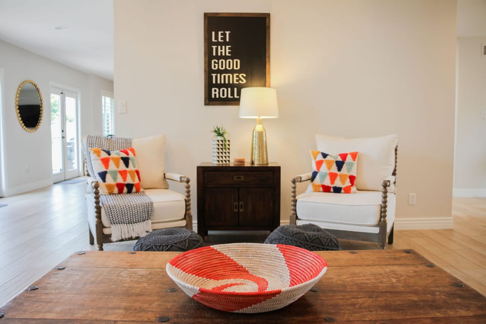 Beautiful pillows on every chair