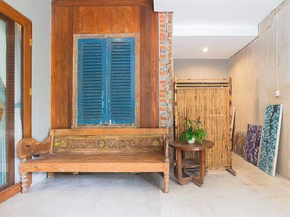 Deluxe Twin Room, Garden View | Desk, free WiFi, bed sheets