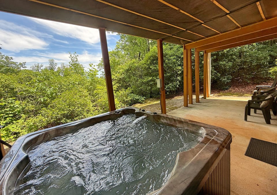 Hot tub on lower patio