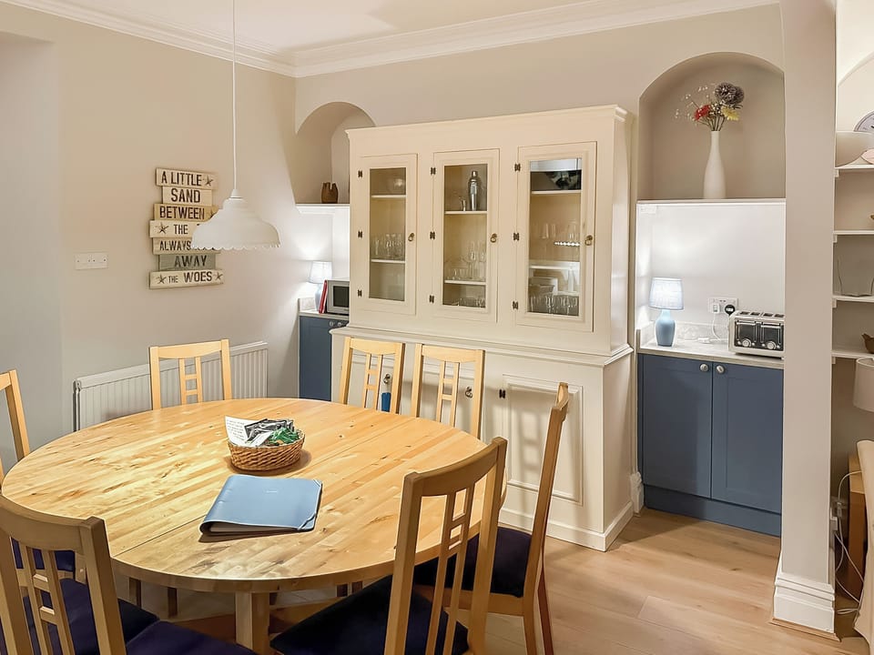 Dining Area | Seaways, Tenby