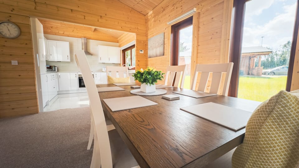 Apartment, Ensuite | Restaurant