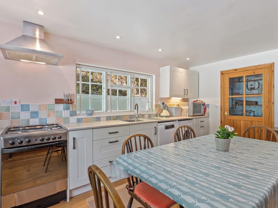 Kitchen area | Old Newport Road, Lower Town, Fishguard