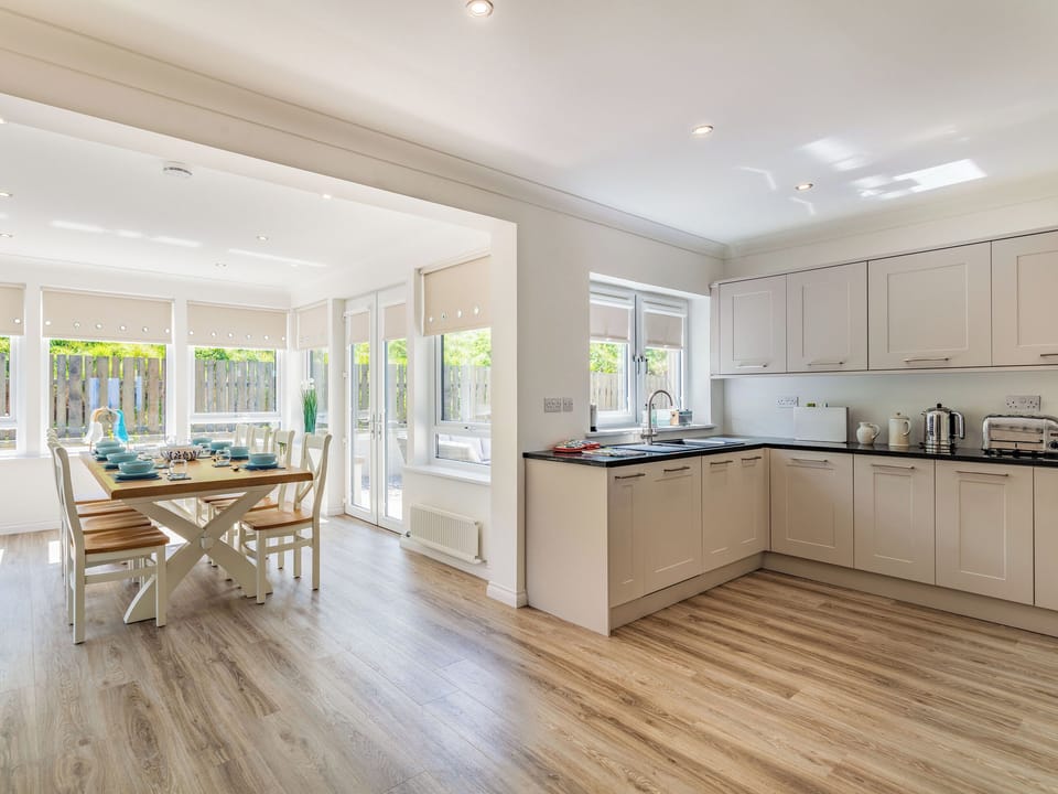 Kitchen/diner | Headland View, Waters Edge, near Banff