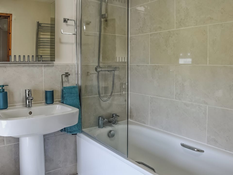 Bathroom | Glanrhyd, Llanfechell, near Amlwch