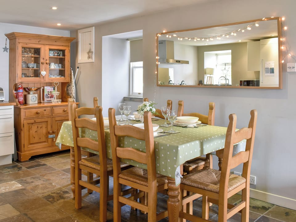 Ideal dining area | Seaview, Corrie, Isle of Arran