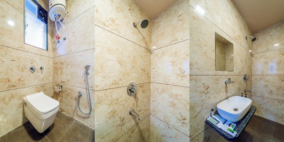 Standard Room | Bathroom | Free toiletries, towels, soap, shampoo