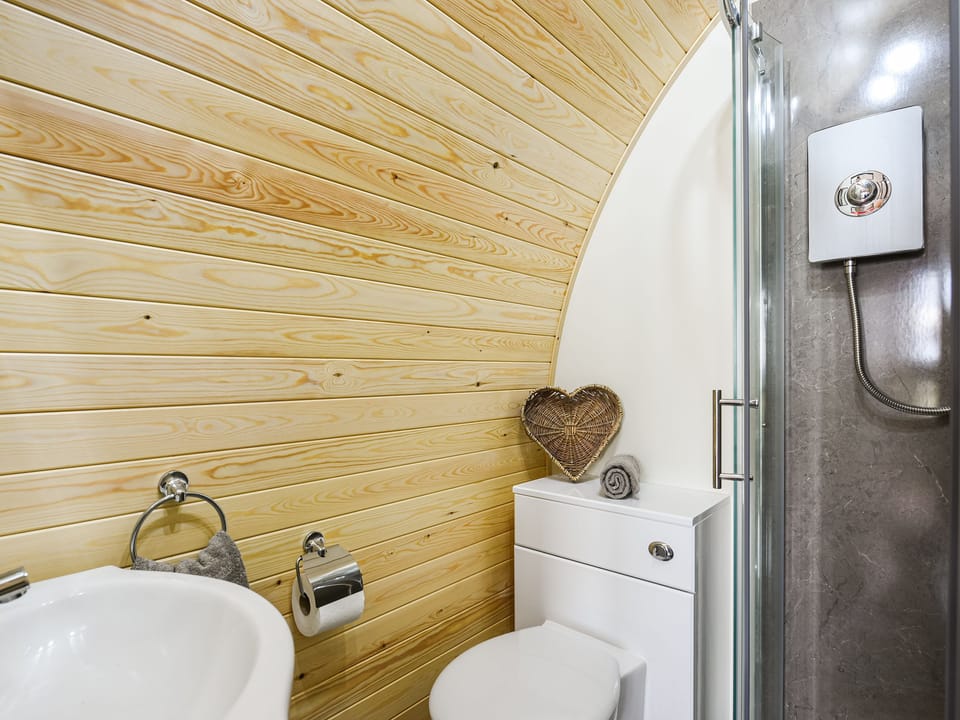 Interior | Celyn Bach - Podiau Efyrnwy Pods, Llanwddyn