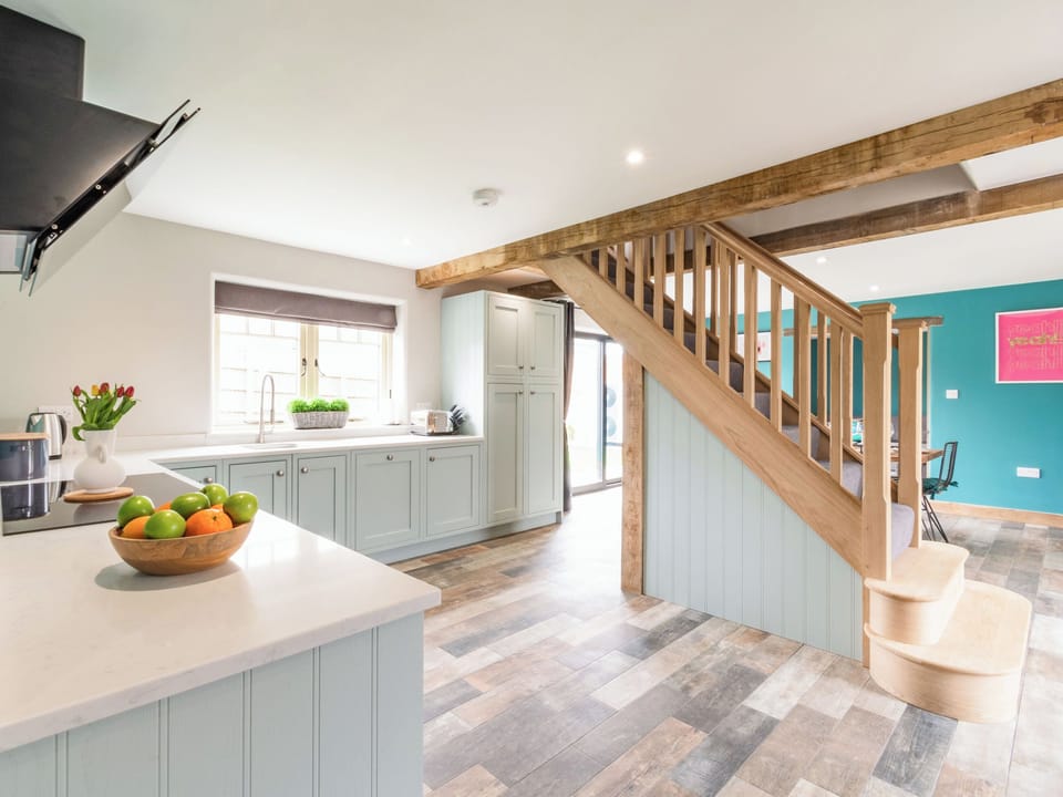 Kitchen | Reed Cottage - Manor Farm Cottages, Flixton, near Filey