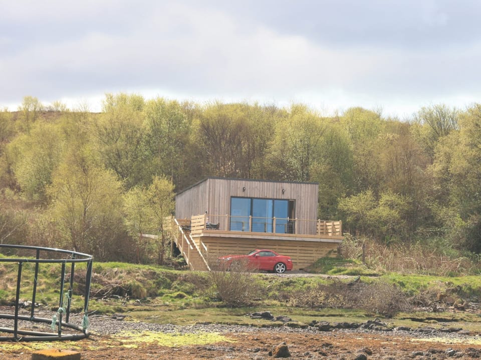 Surrounding area | The Duckling, Portnalong