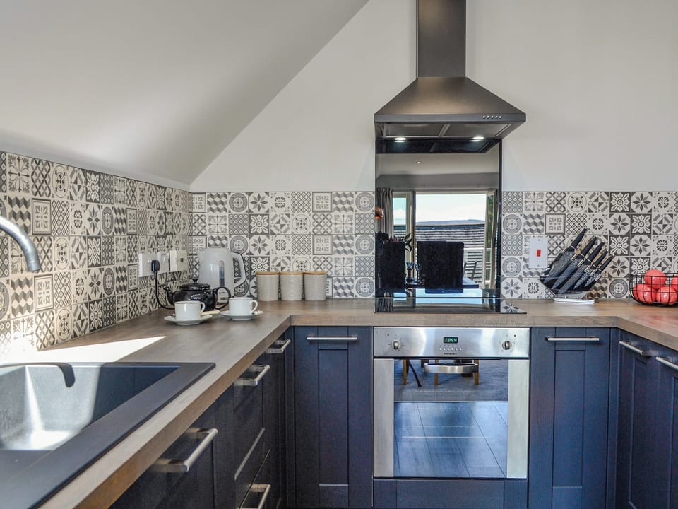 Kitchen area | Queen&rsquo;s View Lodge, Banchory