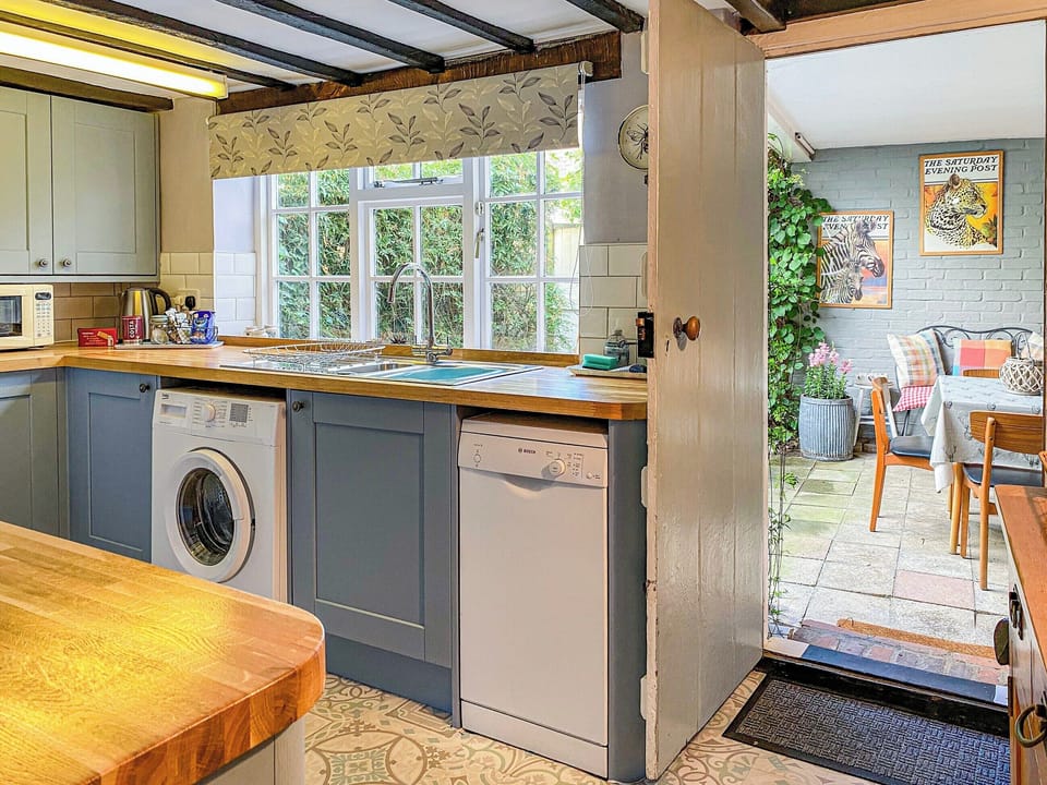 Kitchen | Quince Cottage, Tenterden