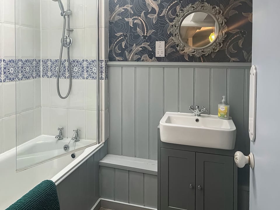 Bathroom | Quince Cottage, Tenterden