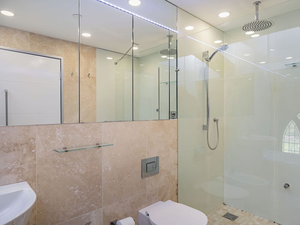 Shower room | St Margaret&rsquo;s Church, High Bentham, near Ingleton