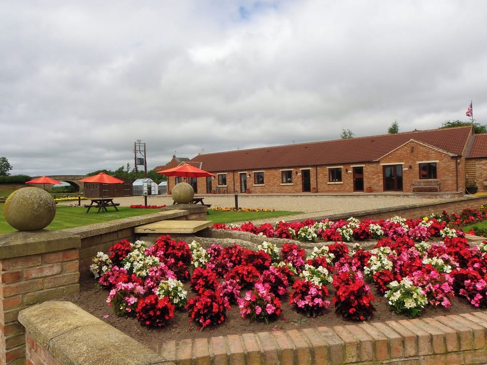 Southolme Lodges - Oak Lodge, Pickering