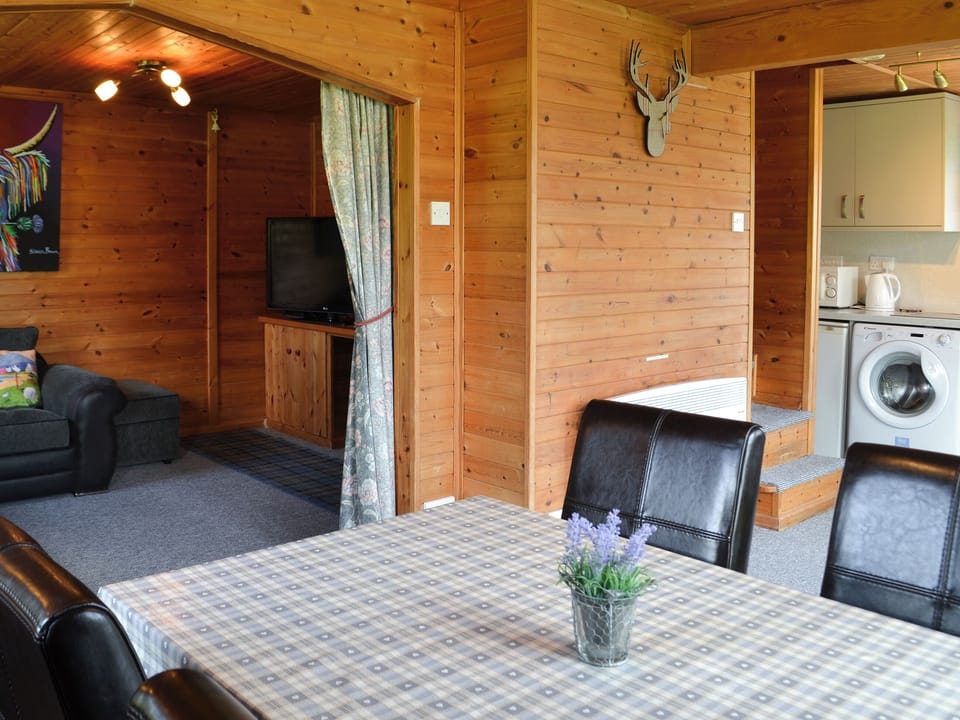 Living room with dining area | Loch Arkaig, Corpach, Fort William