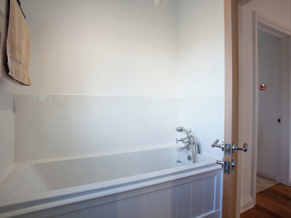 Bathroom | Harbour Heights, Brixham