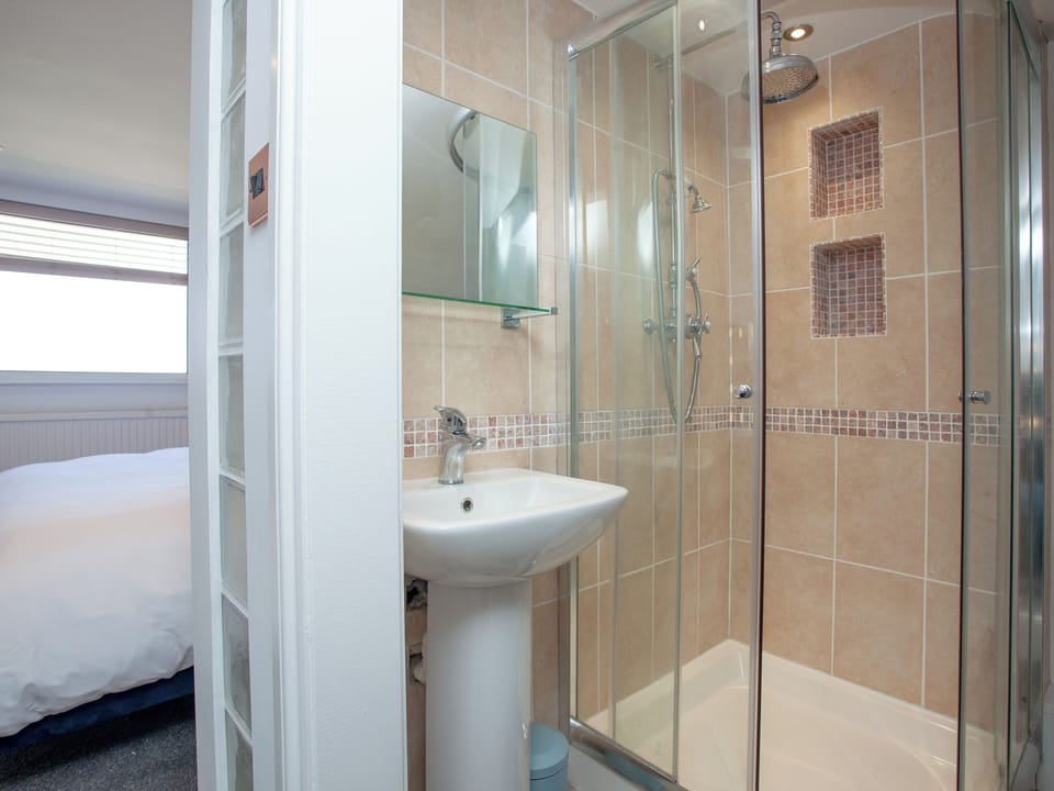 En-suite | Harbour Heights, Brixham