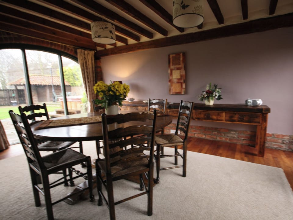 Spring Farm Barn, Grindale near Bridlington