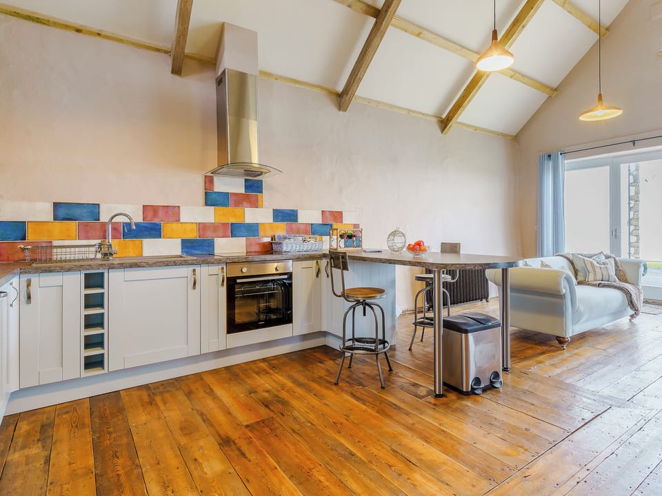 Open plan living space | The Cart House - Musselwick Farm, St Brides