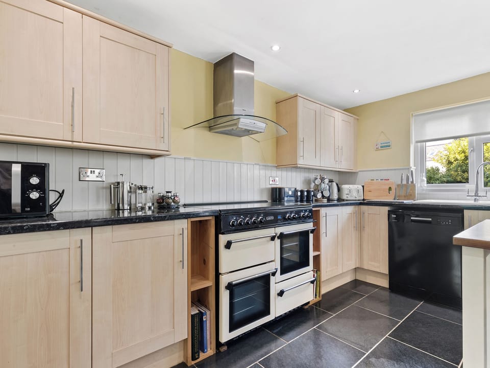 Kitchen area | Bryn Olwyn, Little Newcastle, Fishguard