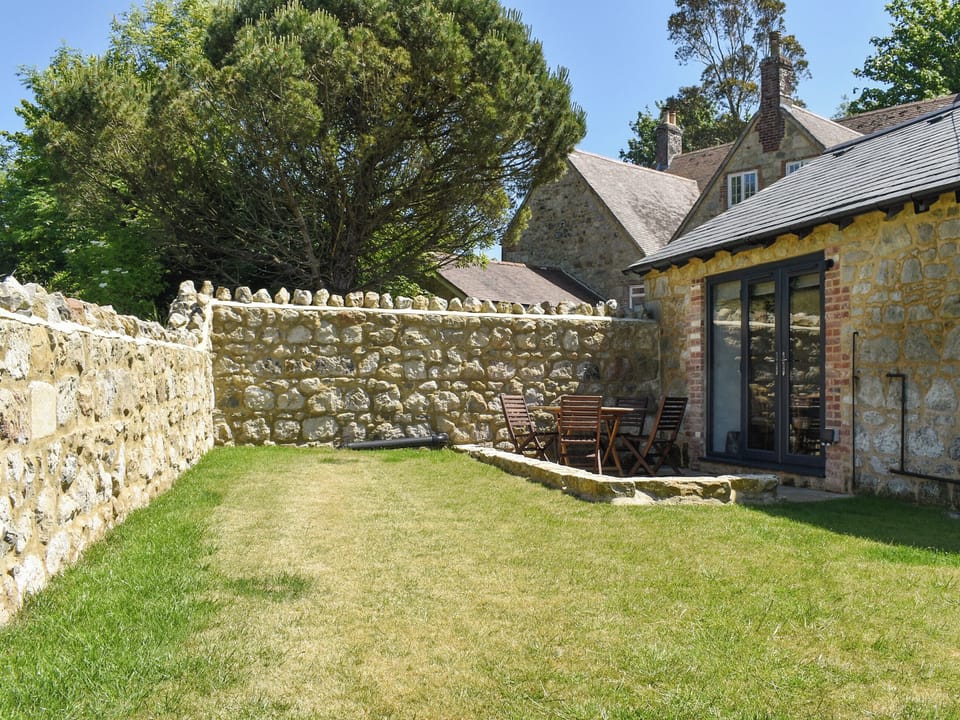 Garden | The Dairy - Cooks Castle Farm, Wroxall, near Ventnor
