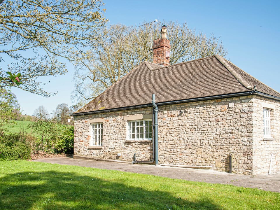 Double bedroom | The Gatehouse Cottage, Wells