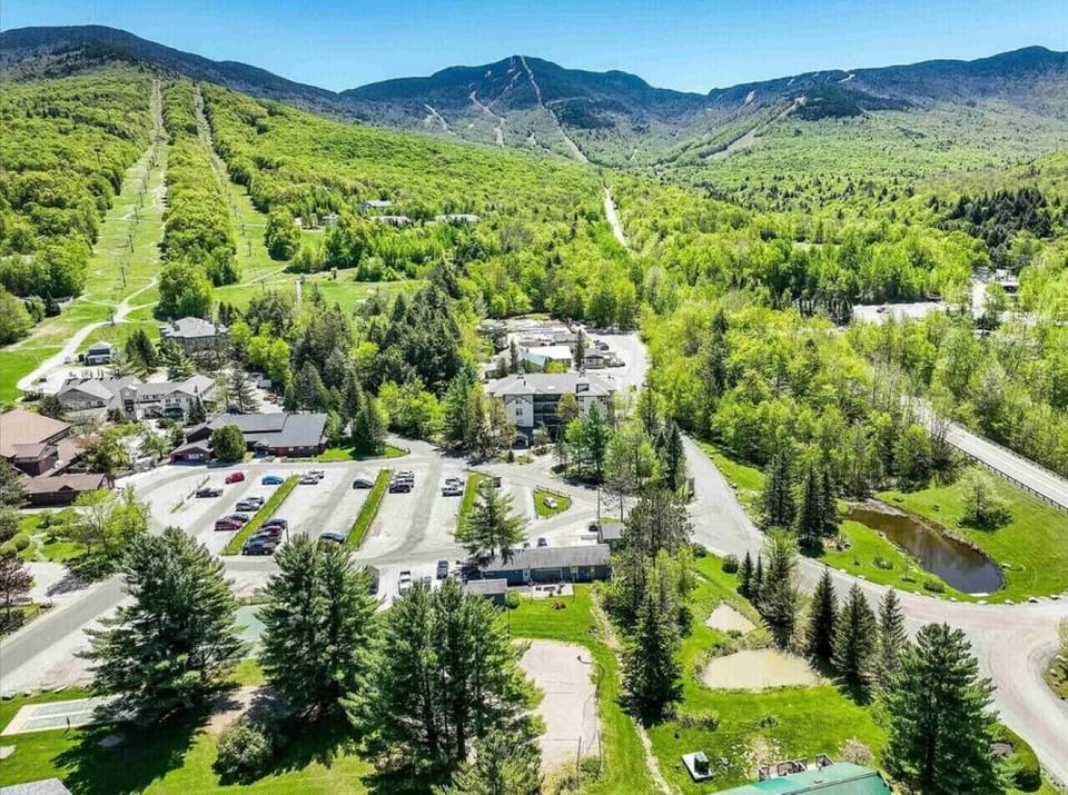 Aerial photo of Smugglers' Notch Resort