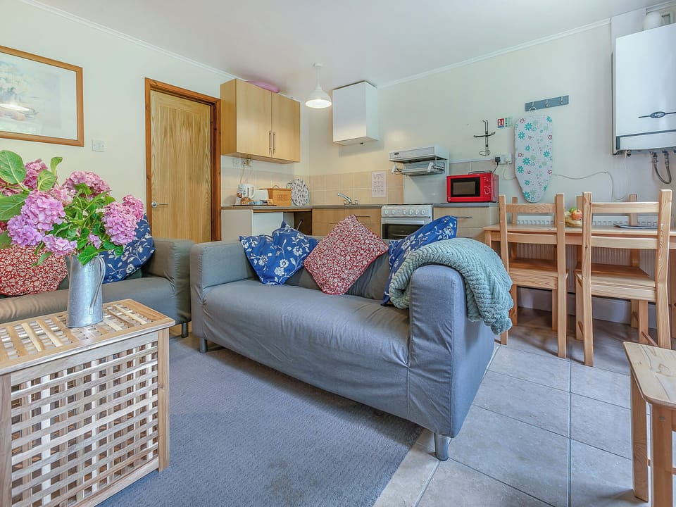 Open plan living space | The Vineries- 21 Rowan Cottage - The Vineries, Lands End, near Porthcurno