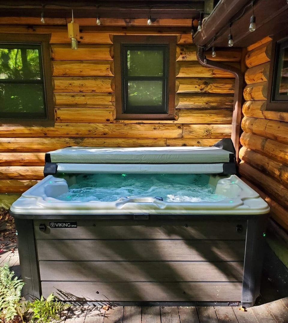 Enjoy this 7-person private hot tub with your friends or family.  
