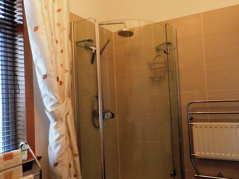 Bathroom | Goatfell View, Brodick, Isle of Arran