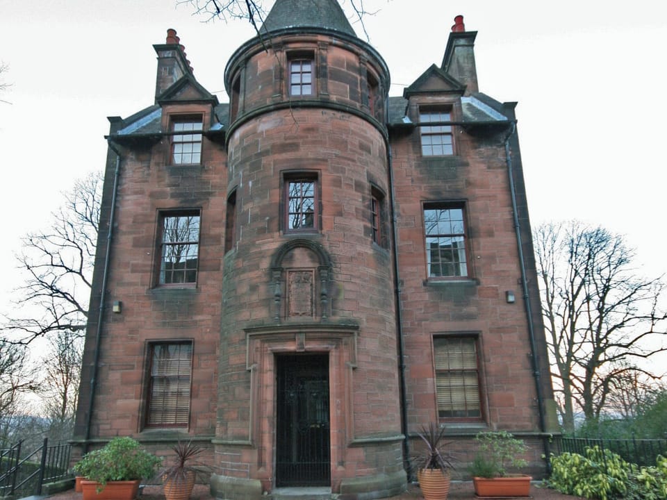 Brough Hall, Paisley