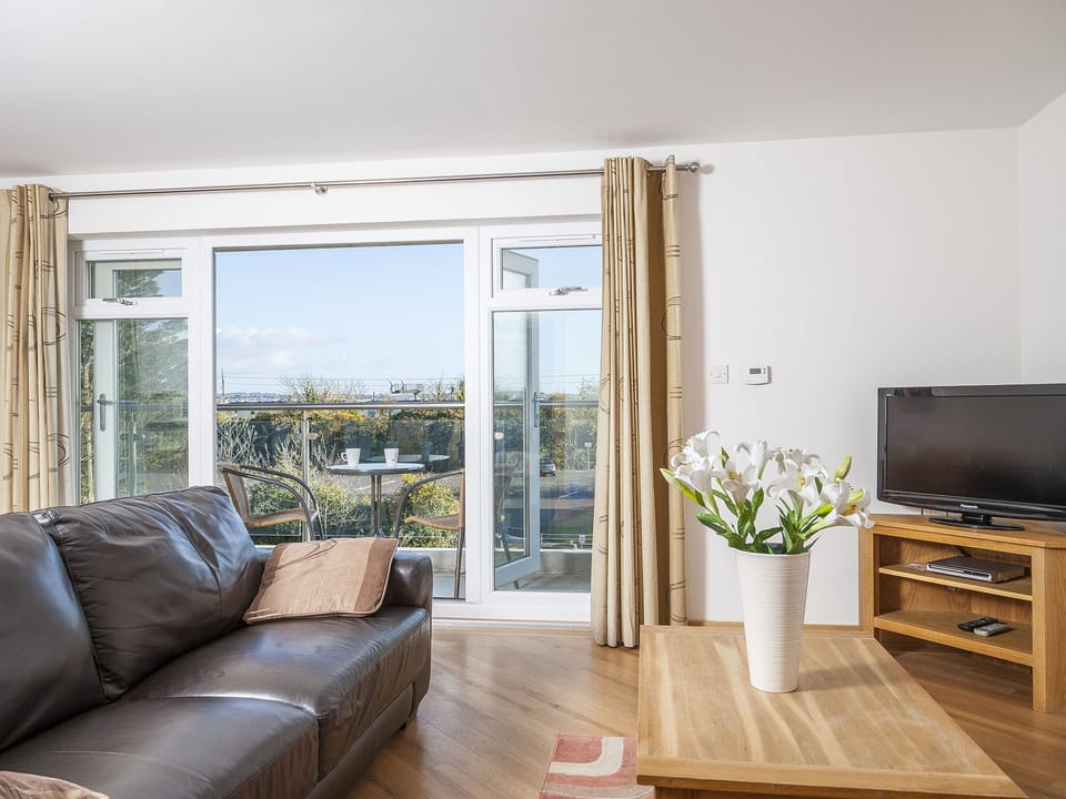 Living area | 14 Red Rock - Red Rock Apartments, Dawlish Warren