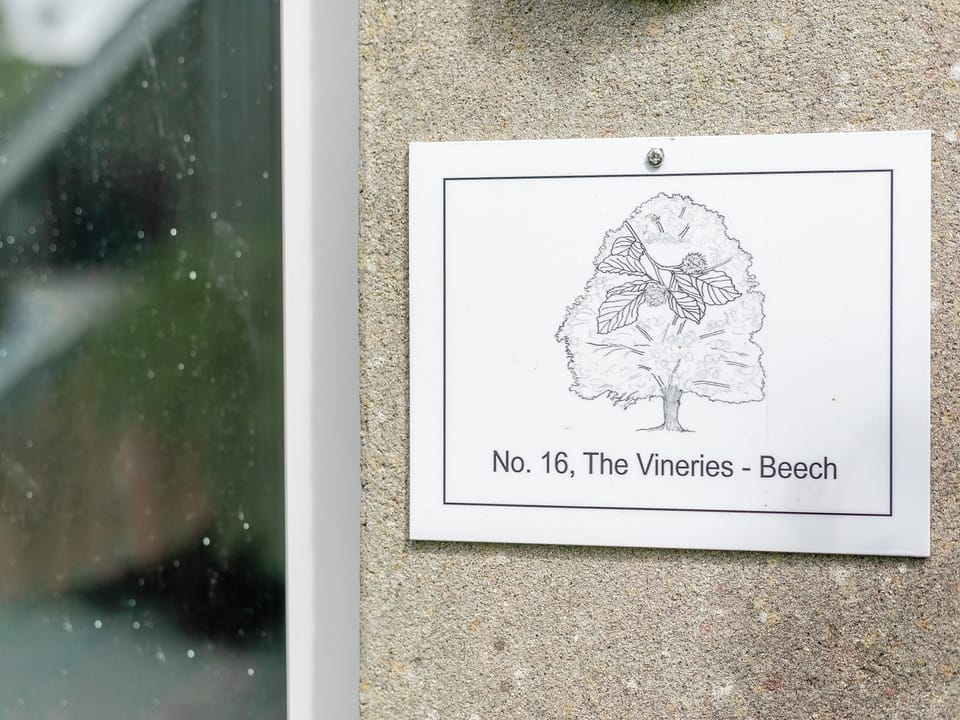 Outdoor | The Vineries- 16 Beech Cottage - The Vineries, Lands End, near Porthcurno