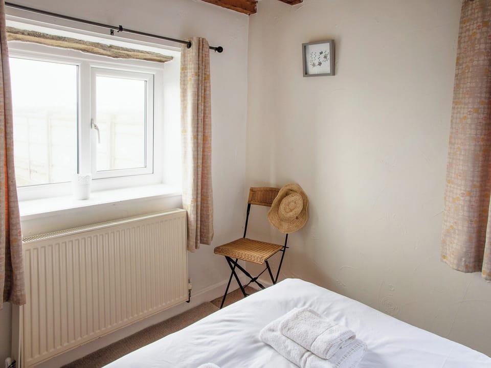 Double bedroom | Bakery - Bach Wen Cottages, Clynnog Fawr